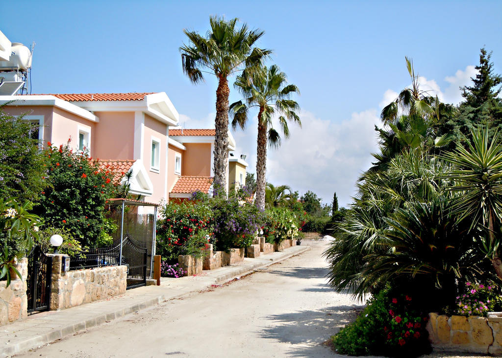 Rododafni Villas Klorakas Exterior foto