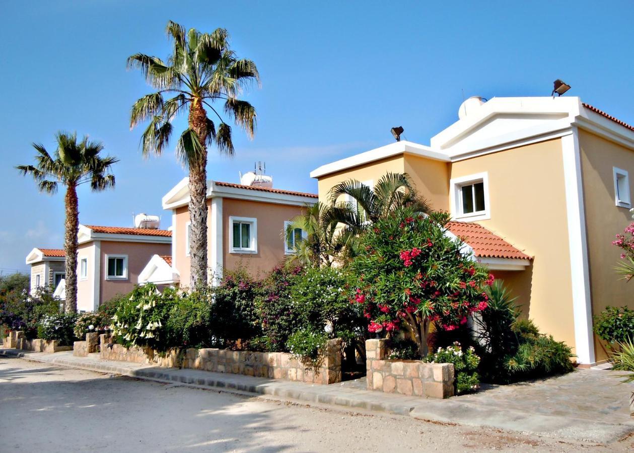Rododafni Villas Klorakas Exterior foto